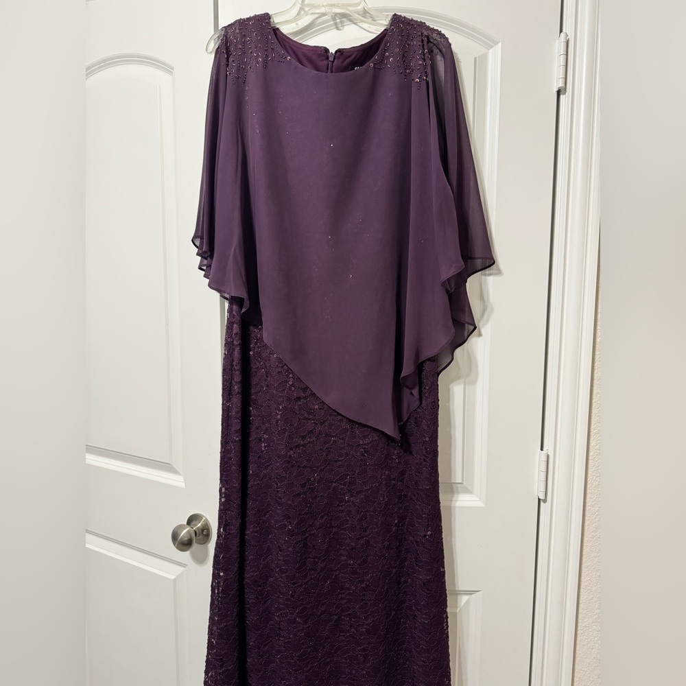 BEAUTIFUL Aubergine/Plum Purple Dress! Size 14